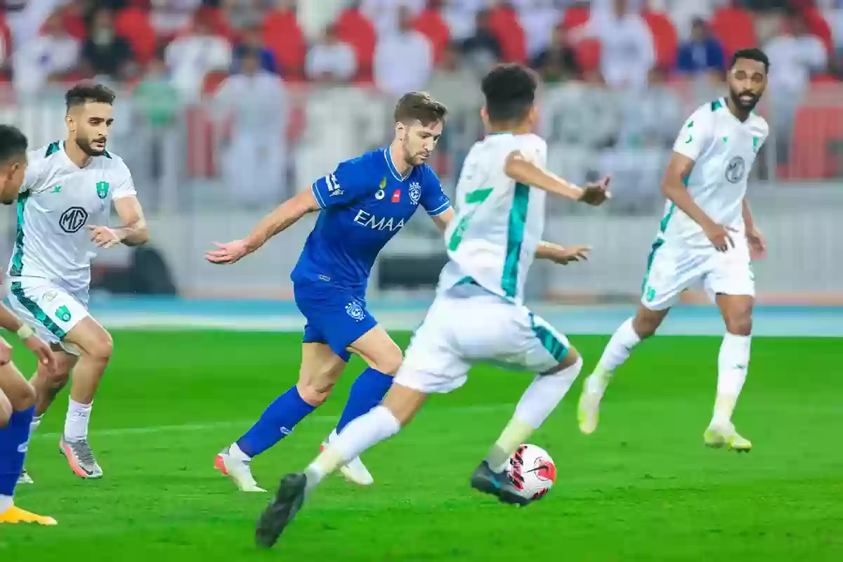 3 مفاجأت قوية من الأهلي ترعب الهلال بشأن مباراة السوبر السعودي