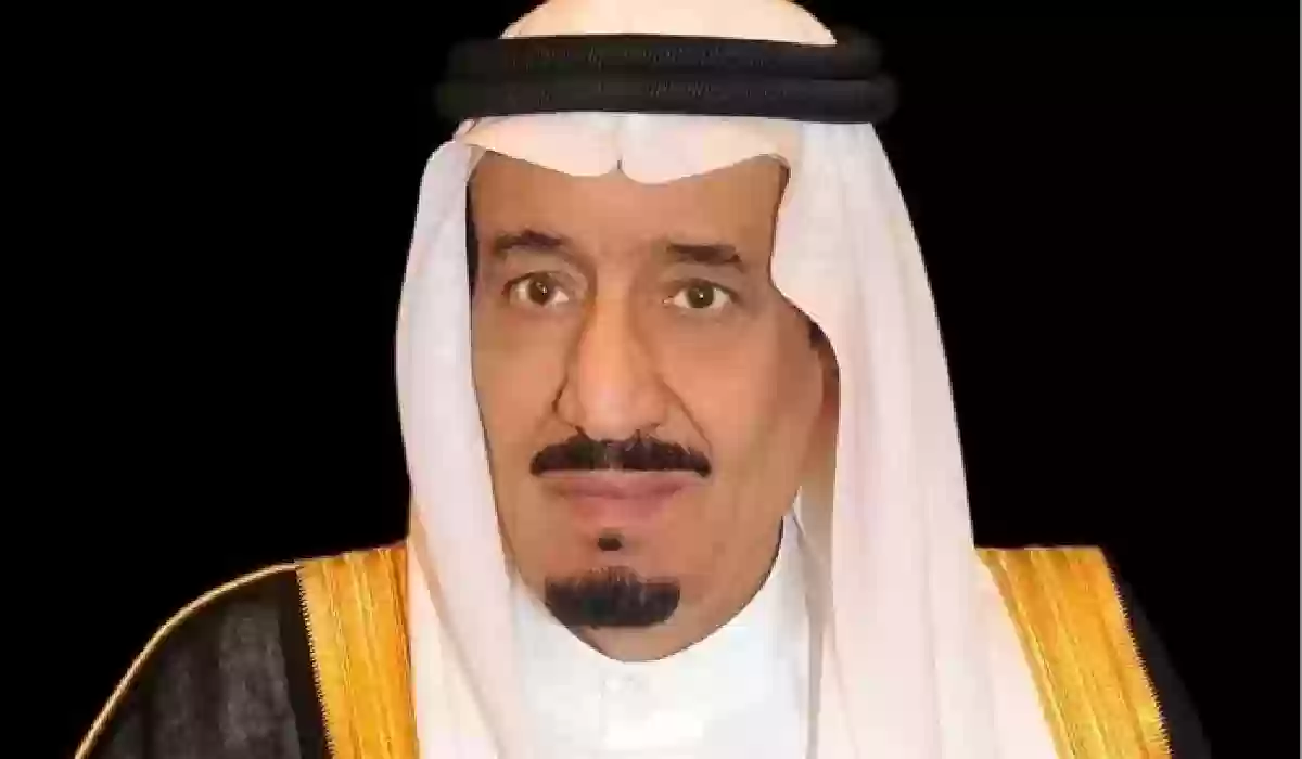 عاجل.. خادم الحرمين الشريفين يسمح باستضافة هذا العدد من المعتمرين.