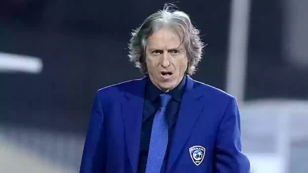 هل يعتزل نجم الهلال؟ وجيسوس يطالب بإبعاده عن الموسم الجديد