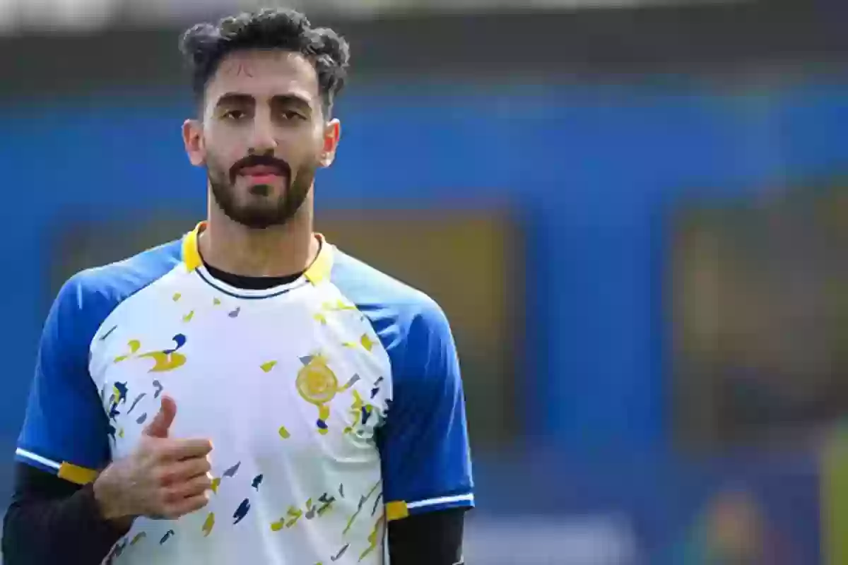 الرد الأول من العقيدي بعد أنباء الرحيل عن النصر