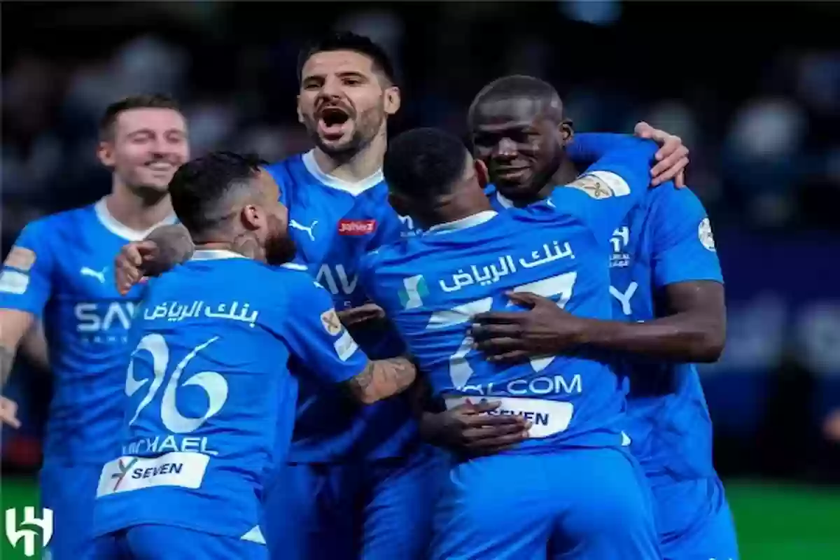 المريسل يطالب بتحسين عقد محترف الهلال