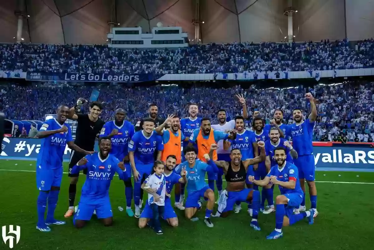 الهلال يعزز صدارته